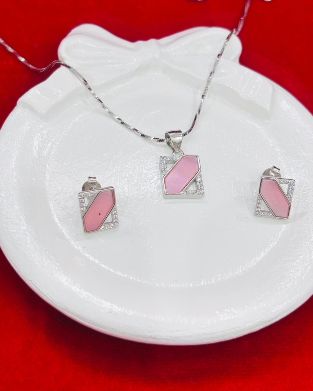 92.5 Pure Silver MoP Rectangle Pendent set with Earrings (chain not included)