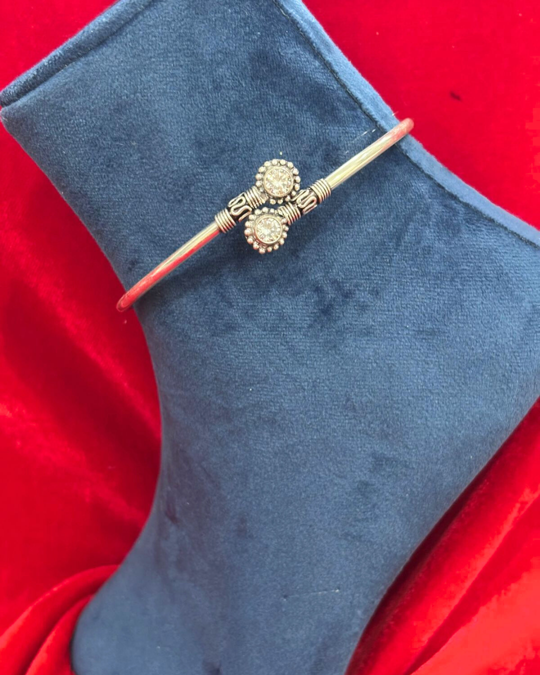 92.5 Pure Silver kada Anklets with 2 cut stones