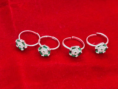 Real Silver Green & White stones Pentagonal Bichiya/ Toe rings (set of 4 pieces)