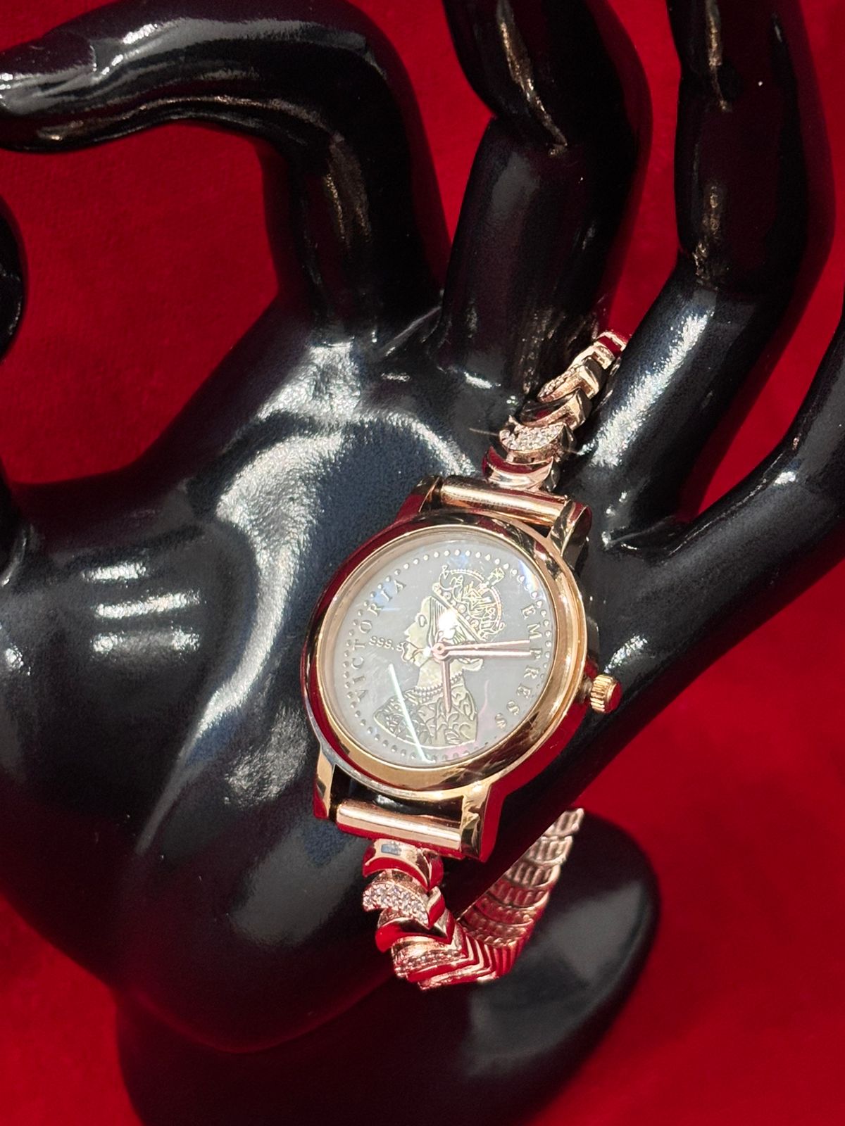 Luxury Real Silver Watches for Women (LSW-2)