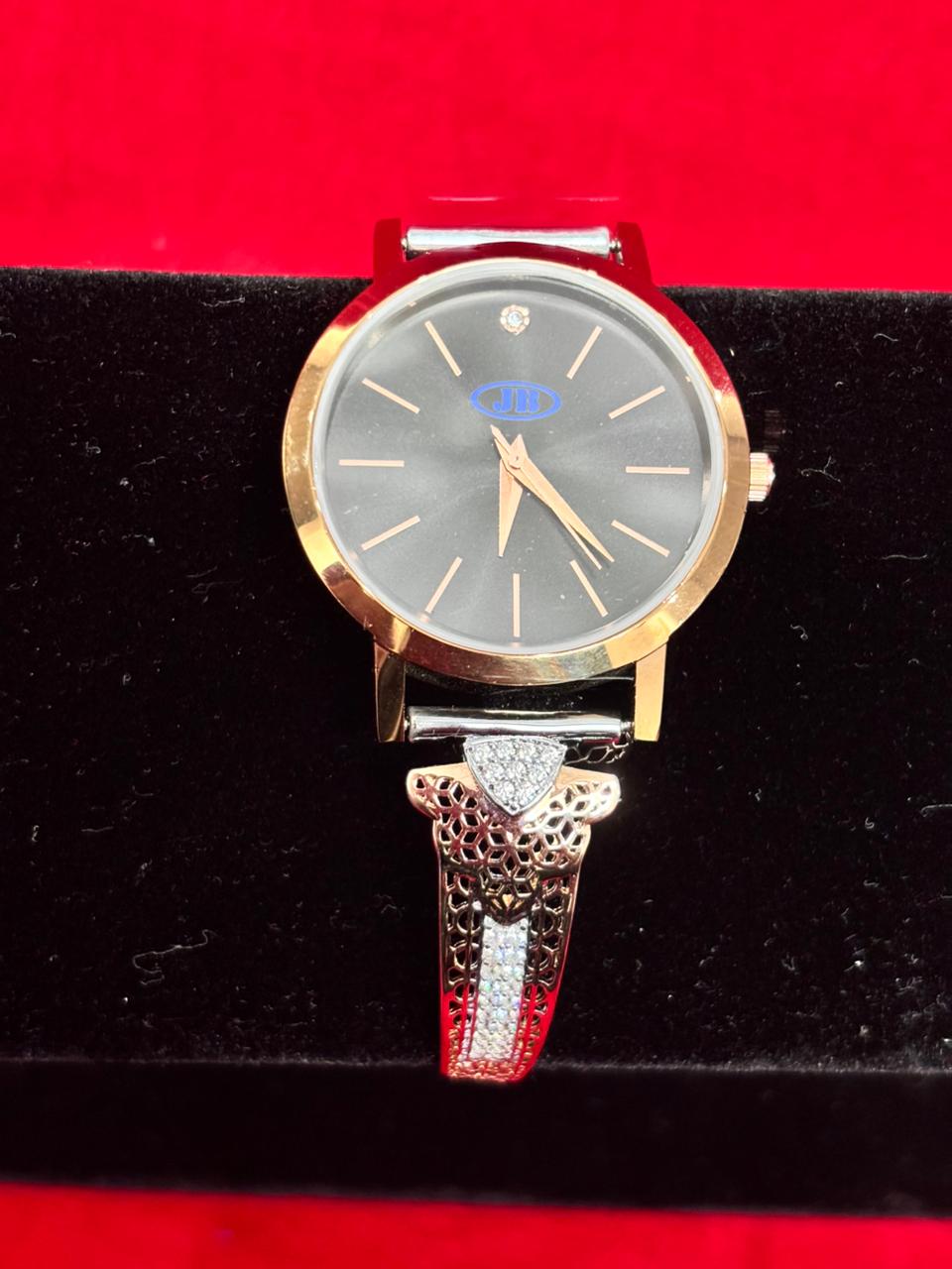Luxury Real Silver Watches for Women (LSW-4)