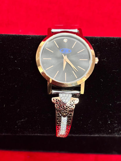 Luxury Real Silver Watches for Women (LSW-4)
